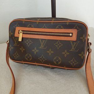 Authentic Louis Vuitton Purse